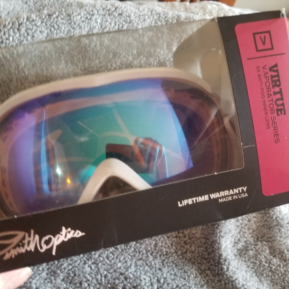 Smith Optics womens snow goggles